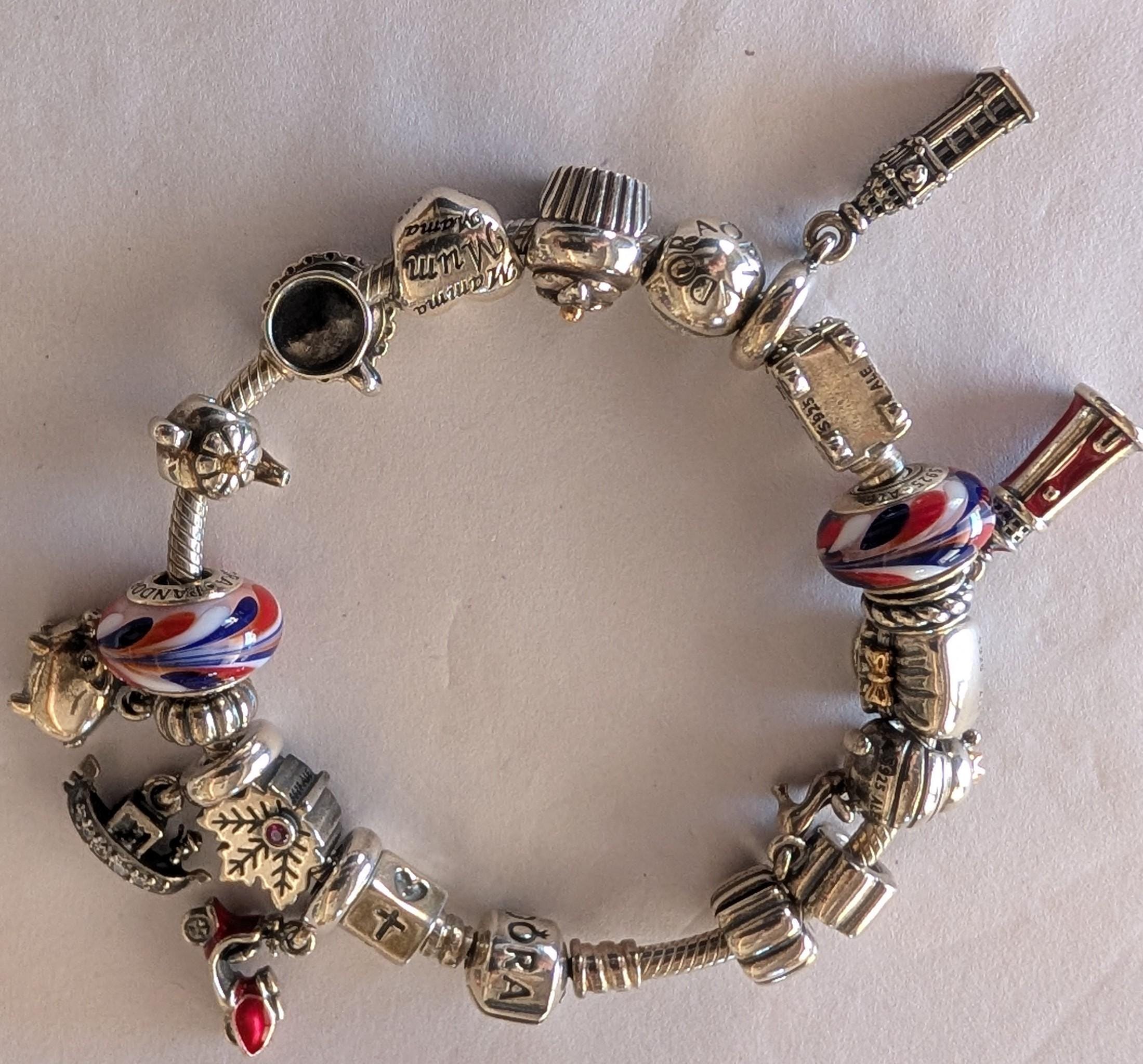 【本物】Pandoraブレスレット　Aのチャームのセット Pre owned authentic pandora charms - Etsy 日本