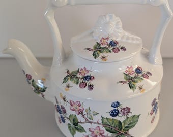 Arthur Wood Blackberry 2 Cup Teapot 6106 England