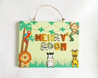 Jungle Name Plaque Kid's Animal Safari Bedroom Nursery Door Sign Personalised Childrens Baby Gift