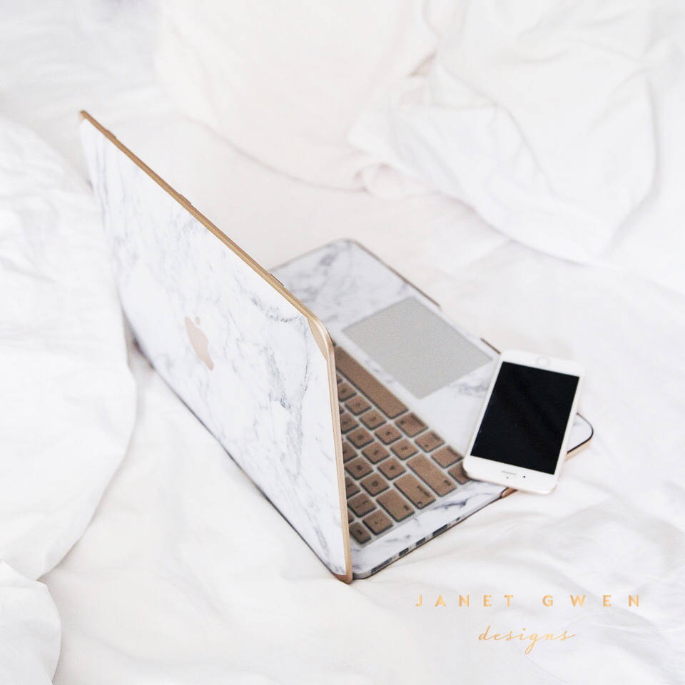 Gold and Logo White Marble Macbook Case | Hard Marble Case | White Ma…