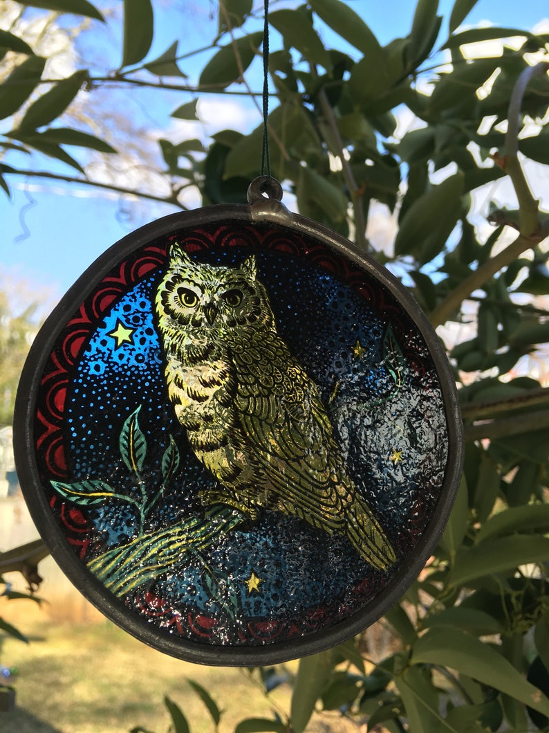 Owl Design Beautiful Glass Sun Catcher