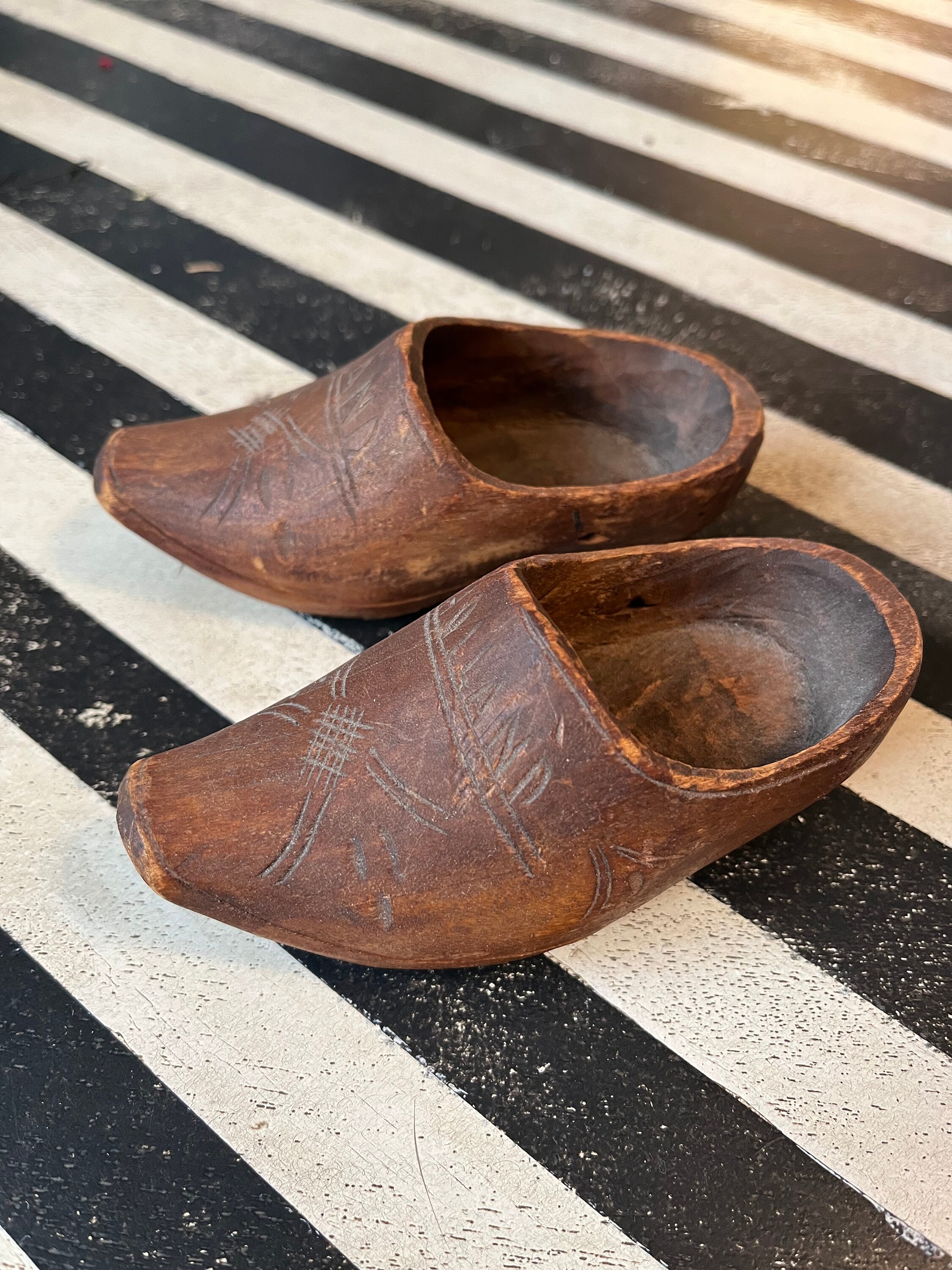 Vintage Small Hand Carved Wooden Shoes From Holland, Dutch Vintage Small Hand Carved Wooden Shoes From Holland, Dutch