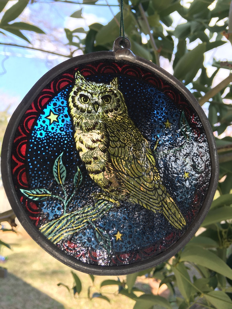 Owl Design Beautiful Glass Sun Catcher