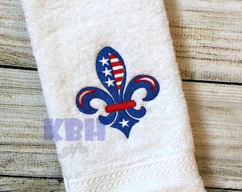 4th of July Hand Towel / Memorial Day Hand Towel / Patriotic Fleur de Lis