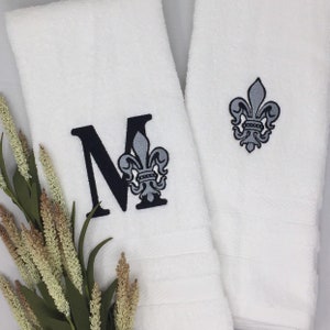 French Fleur de Lis Embroidered White Hand Towel – Linen and Letters