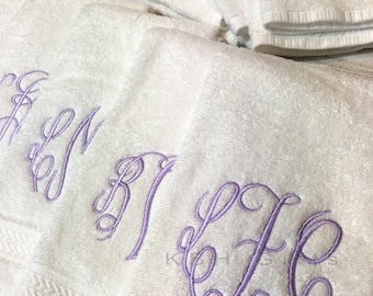 SHIPS FAST!!! Monogrammed Hand Towel