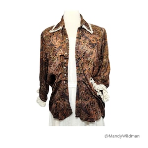Women&#39;s upcycled ruffled shabby chic boyfriend vintage shirt. Handmade brown black paisley lace top ruffles size L. Unique and eco friendly.