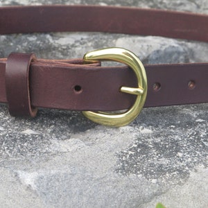 1 inch wide Dark brown Bridle Leather belt,   Made with US hides,  Custom made belt, handmade belt, mens leather belt, womens leather belt