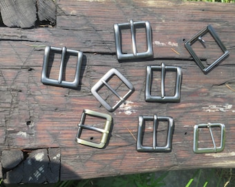 8 buckles  1 1/2" buckles with cosmetic issues
