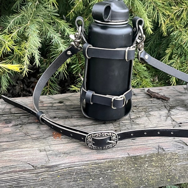 Black Adjustable Full Grain leather water bottle carrier with shoulder strap, Jeremiah Watt Hardware, water bottle caddy reusable water