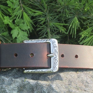 1 1/2&quot; Custom Handcrafted leather belt, full grain leather belt,Made in USA, Unisex leather belt, Water Buffalo leather belt, vintage look