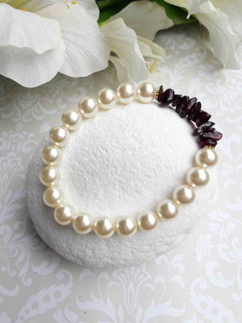 Bracelet Artisanal Fait Main En France - Perles De Grenat 4mm Et Perles Argentées - Création Unique