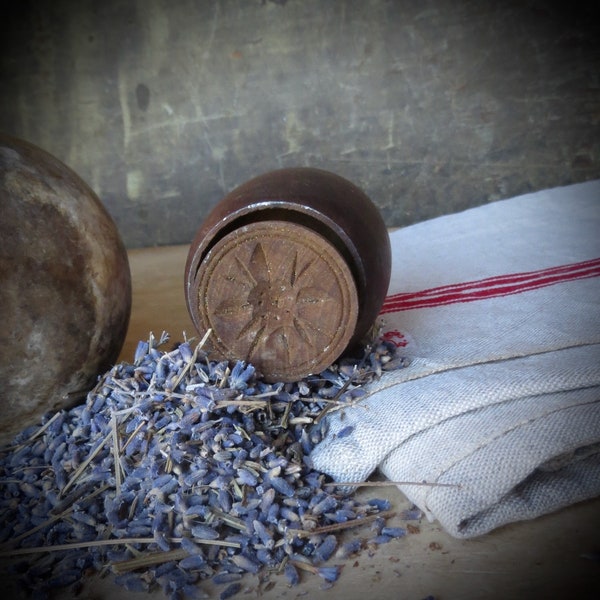 Vintage Wooden Butter Stamp Mold Flower Hand Carved Rustic Kitchen Utensil Autumn
