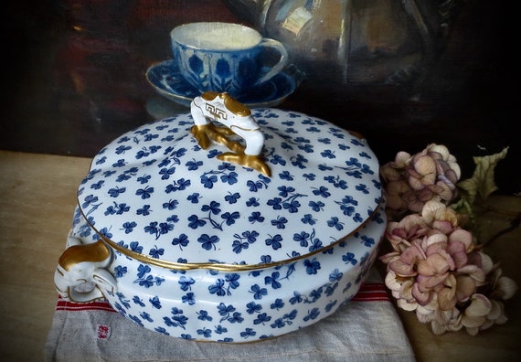 Antique 1800s Tureen Shamrocks Royal Worcester Soup Pot Blue and White Serving Dish Cottagecore Decor