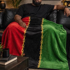 Manta polar panafricana RBG Ankh {// Diseños egipcios Ankh // Kemético / Ankh Llave de la vida / Macus Garvey / Decoración del hogar afrocéntrica