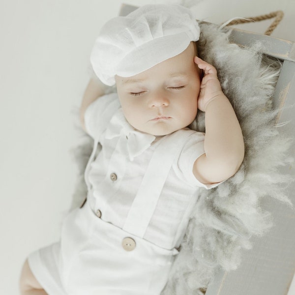 baptême baby garçon  en lin blanc costume de lin blanc pantalon en lin chemise noeud papillon chaussures en option chapeau