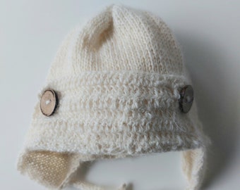 100 % Baby Alpaka handgestrickt, Wintermütze aus Alpakawolle, Baby Alpaka Mütze, BEIGE Mütze, Kokosnussknöpfe, für Neugeborene