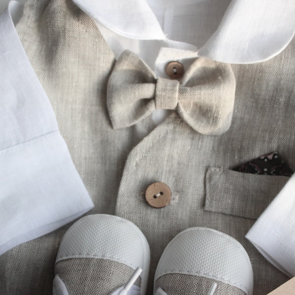 Gilet beige en lin pour bébé garçon 100% Lin Beige Boutonnière élégante On aime les détails coco boutons naturels boutonnière