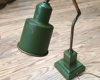 Vintage Antique Brass Tole Painted Lawyer Student Banker Adjustable Desk Lamp