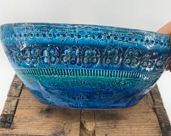 Raymor Bitossi Italian Art Pottery Bowl Blue Turquoise Mid Century Modern 7.5in