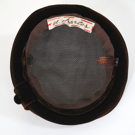 Vintage Brown Velvet Pillbox Hat, Covered Button … - image 9