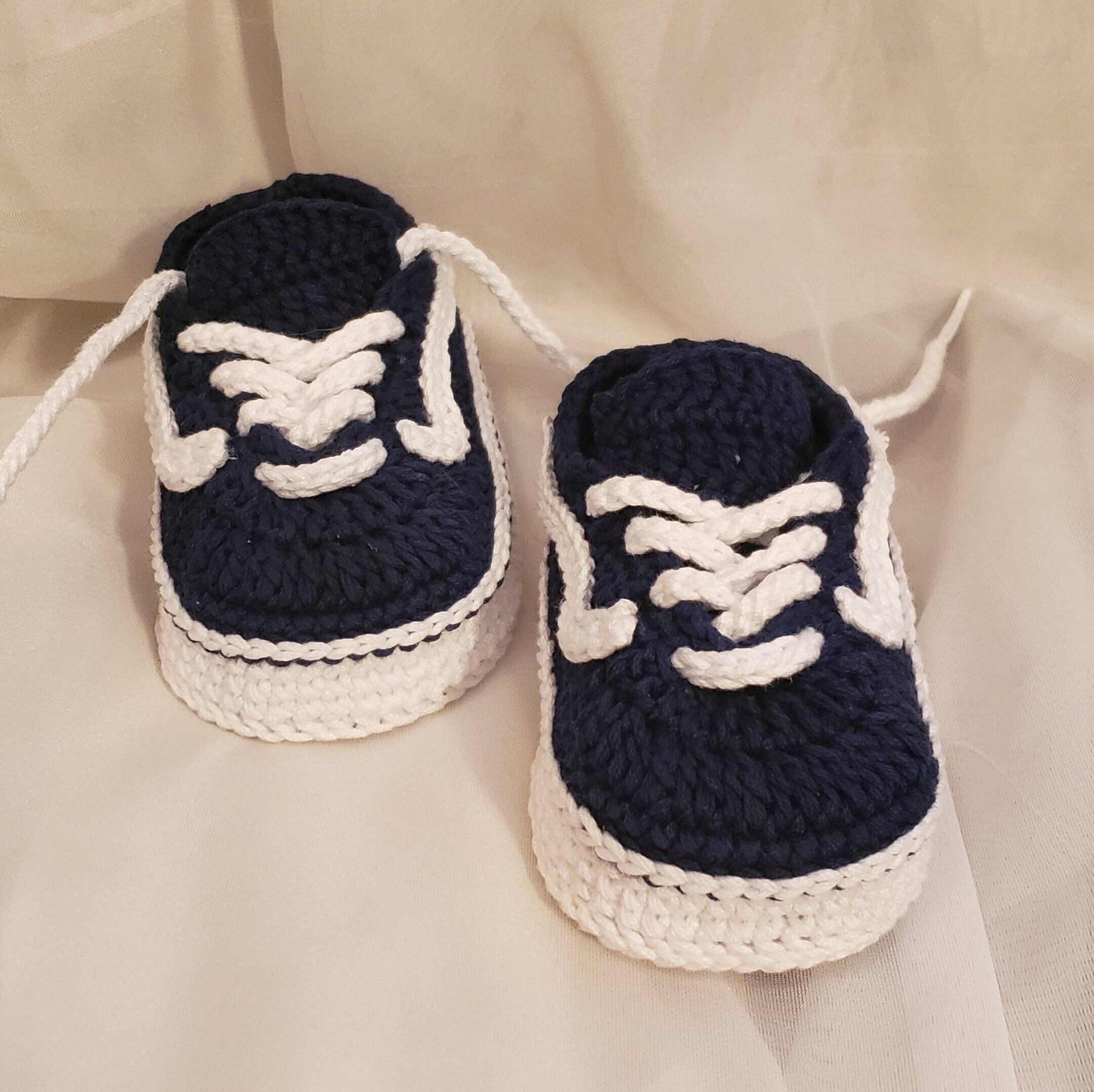 HANDMADE CROCHET BABY SHOES TRAINERS FIRST BOOTIES WOOL  BOOTS SLIPPERS UNISEX 