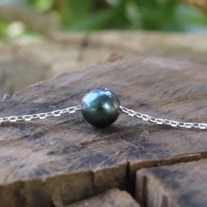 Single pearl necklace, Black pearl necklace, floating pearl silver necklace, bridsmaid gift, freshwater pearl necklace, june birthstone