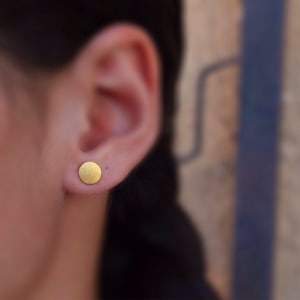 Gold studs earrings, gold filled round studs, minimal earrings, gold dot stud earrings, circle studs, gold filled dot earrings