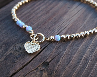 Bracciale in opale blu, bracciale con perline di opale, bracciale in oro opale, gioielli in opale, bracciale con perline d'oro, bracciale a cuore, bracciale minimale