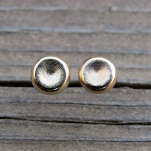 5mm Gold Stud Earrings 14k Gold filled Simple Hammered Round Post Earrings, Gold Jewelry, Dot Pebble Stud earrings, minimal earrings