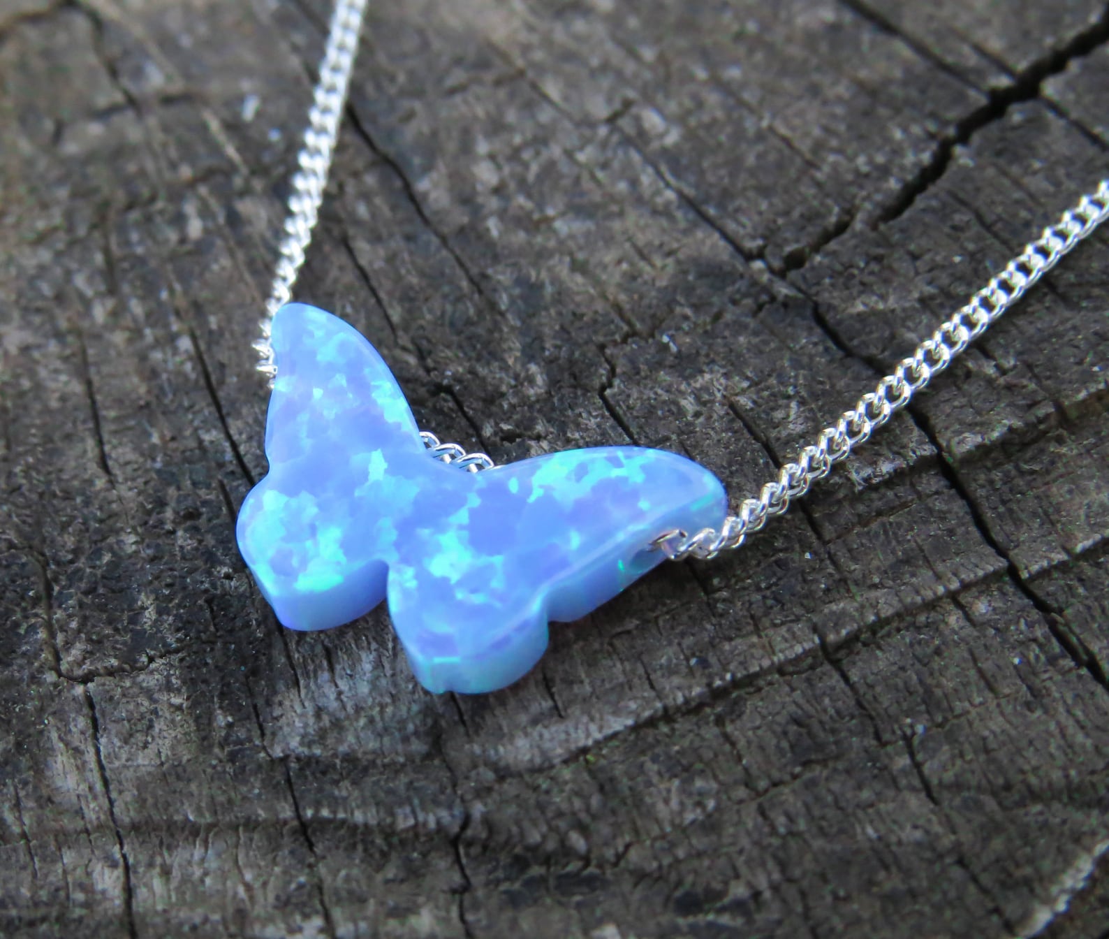 Butterfly Orchid Pearl Necklace Blanc