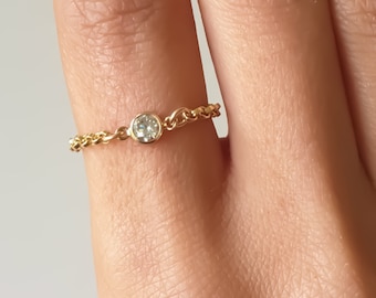 Anillo de cadena de oro, pequeño anillo de cadena lleno de oro, anillo de apilamiento de oro, anillo delicado de Zirconia, anillo de todos los días, anillo de oro simple, anillos de apilamiento