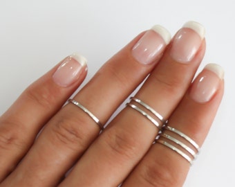 Sterling zilveren stapelringen, Boven de knokkelringen set, sterling zilveren midi ring, gewone band midi ringen, zilveren glanzende dunne ringen