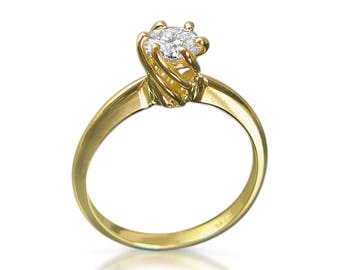 Solitaire engagement ring, Diamond engagement ring, Fine diamond ring, 18k diamond ring, Prong diamond ring, Diamond ring women, Solid gold