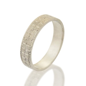 White gold wedding band, Vintage wedding band, Engraved wedding ring, Wedding band women, Flowers wedding band, Boho wedding band, 14k, 18k