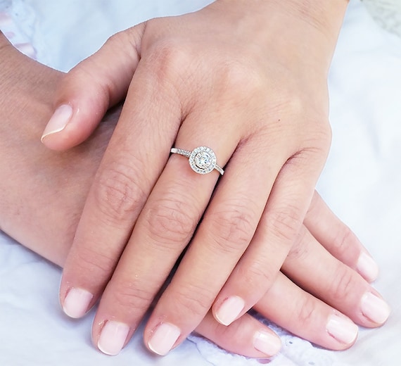 0.5 carat diamond on sale ring
