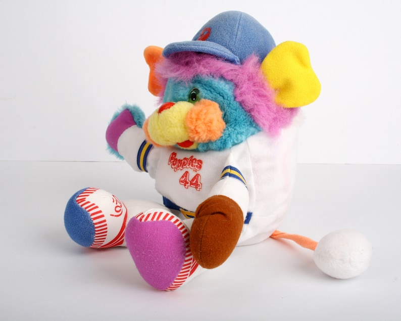 Sports Popples, PC Base-Ball Popple 10 ball, baseball Popple, medium size vintage blue white plush toy, original 80s Mattel 1987 image 3