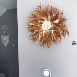 Jujuhat / juju hat handmade in natural feathers 35 cm in diameter fawn and white colors image 5