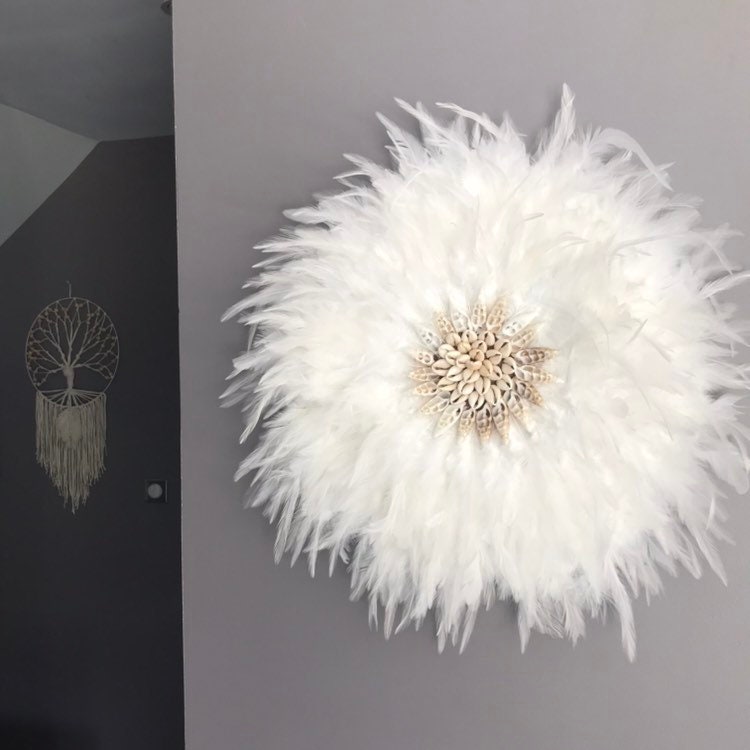 Jujuhat/Juju Hat Handmade en Plumes Naturelles et Coquillages Veritables 45 cm de Diamètre - Coloris