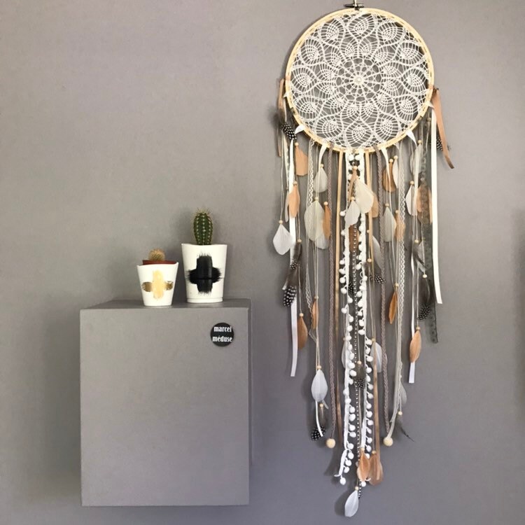 Grand Attrape Rêves Dreamcatcher Attrapeur de en Dentelle, Plumes et Perles Bois
