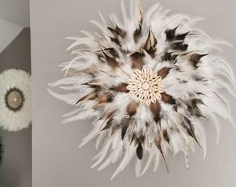 jujuhat / juju hat handmade en plumes naturelles et coquillages veritables 35 cm de diamètre - coloris blanc, taupe et marron