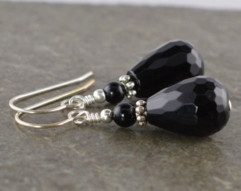 Facettierte schwarze Onyx Teardrop Edelstein & Sterling Silber Tropfen Ohrringe mit Geschenk-Box