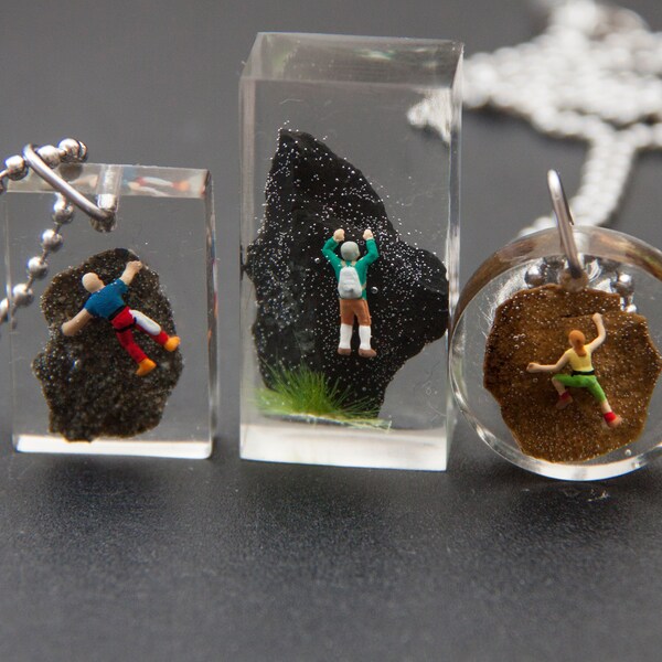 CLIMBER / MOUNTAINEER Epoxy Resin Unisex Pendant Gift for Climbers and Mountain Lovers