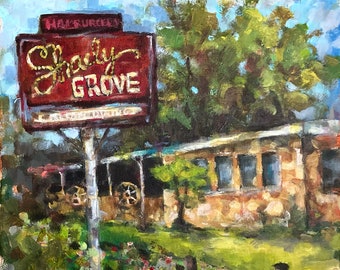 Puede incluir: Una pintura de un restaurante llamado "Shady Grove" con un letrero rojo y un edificio de piedra con ventanas. El edificio está rodeado de hierba verde y una valla de madera.