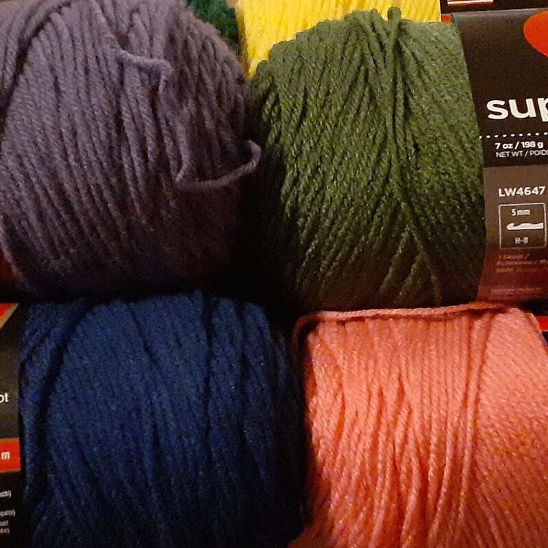 Light Red and Green Rug - Etsy