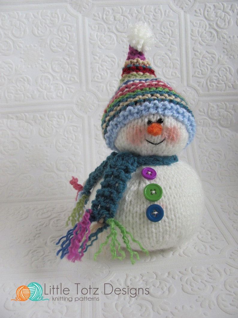 Snowman  Knitting Pattern