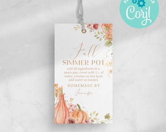 Może przedstawiać: Prostokątna etykieta z kwiatowym i dyniowym wzorem. Etykieta głosi "Fall Simmer Pot" z instrukcjami i "Homemade by Jennifer". Turkusowe koło w prawym górnym rogu mówi "Personalize with Corjl!"