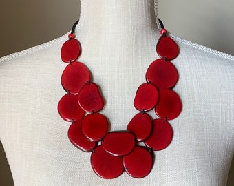 Rode taguanoot-slabketting, Tagua Boho-sieraden