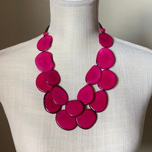 Carmen Necklace| Magenta Tagua Necklace| Berry Tagua Bib Necklace| Fuchsia Statement Necklace| Tagua Jewelry| Seed Jewelry