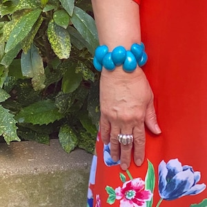 Bransoletka Mykonos| Jadeit, Królewski błękit, Niebieski basen| Bransoletka Tagua Stretch| Biżuteria Tagua| Bransoletka Chunky| Bransoletka Statement